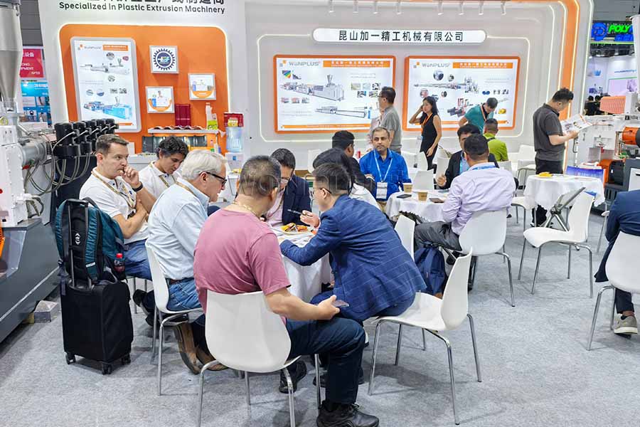 WONPLUS Meraih Kemajuan Luar Biasa di Pameran Chinaplas